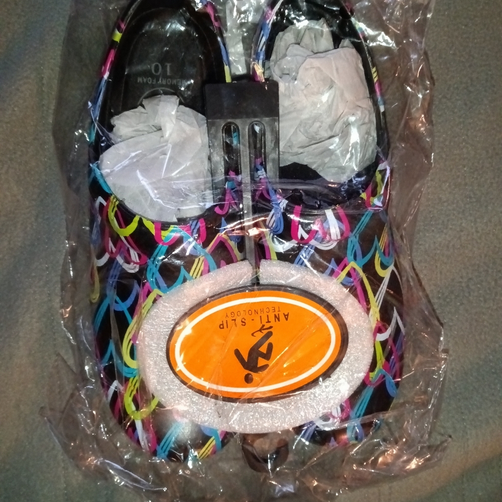 Clogs, size 41, multicolor hearts